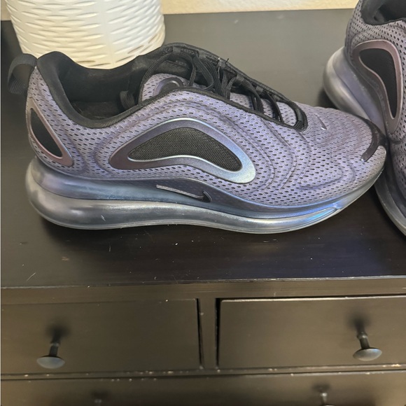 Nike Air Max 720 - Picture 3 of 3